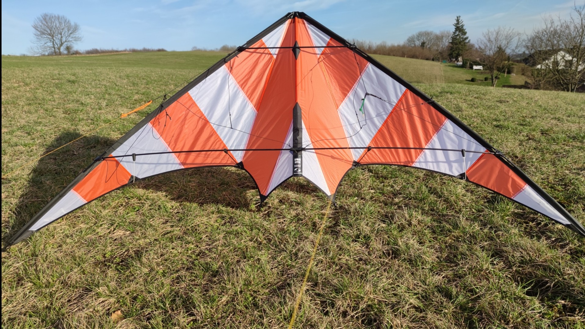 Spacekites Hot Stripe