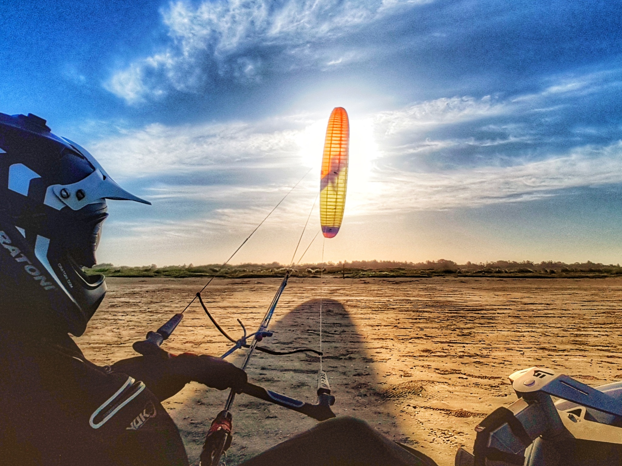 Epic Kitebuggy Morning Session @ Fanø / GT Race Rapide / F-One Diablo 8m²