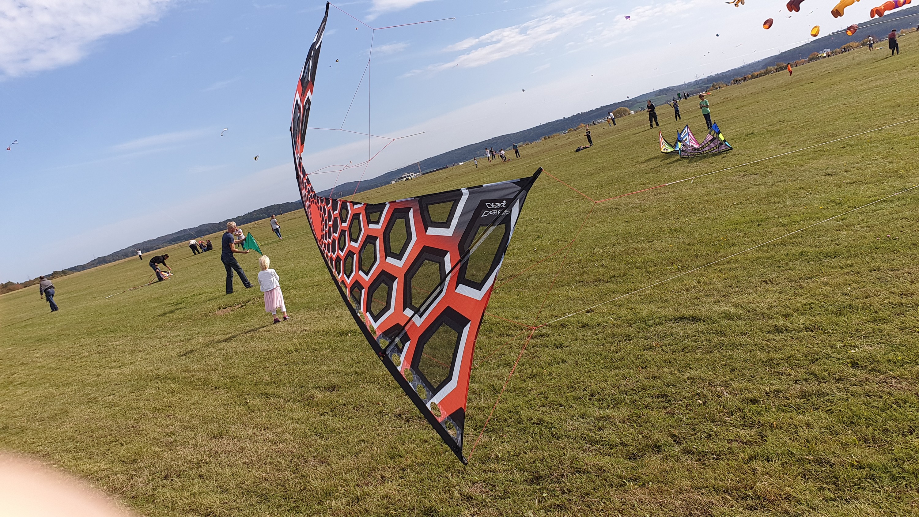 KQK Custom Kite, DotiKiteDesign Model 1 MidVented